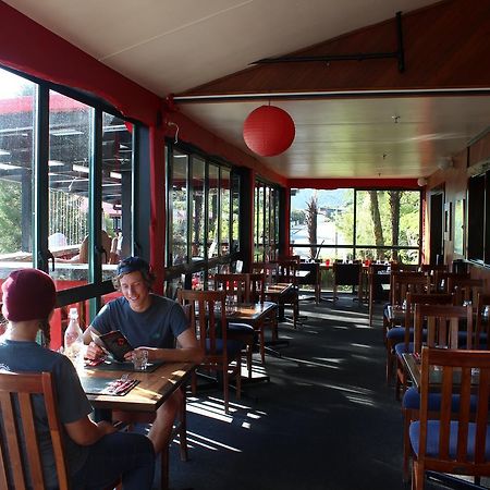 Fox Glacier Pod Hostel & Inn Bagian luar foto